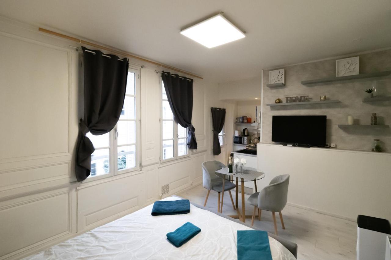 Le Papillon De La Cathedrale - Calme - Jardin - Wifi Apartment ทรัวส์ ภายนอก รูปภาพ